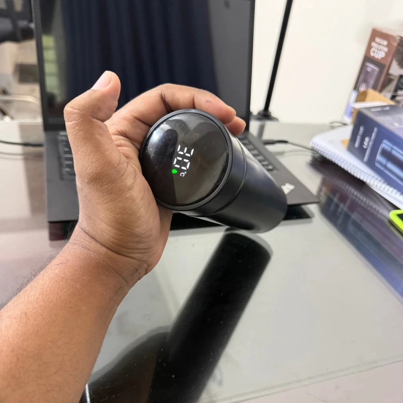 Smart Cup Flask With LED Temperature Display Hot and Cold Mode