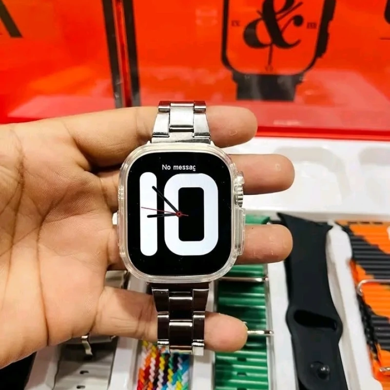 Y80 স্মার্টওয়াচ এখন আপনার হাতের মুঠোয়!